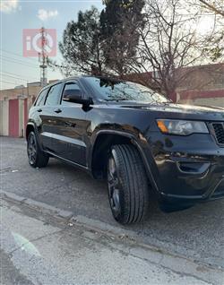 جيب جراند شيروكي